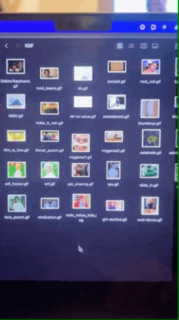 001 - 1537299401202274304.gif